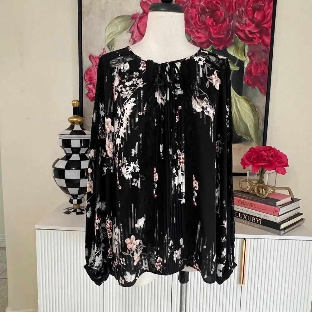 White House Black Market Floral Lace Trim Long Sleeve Blouse Multicolor Size 8